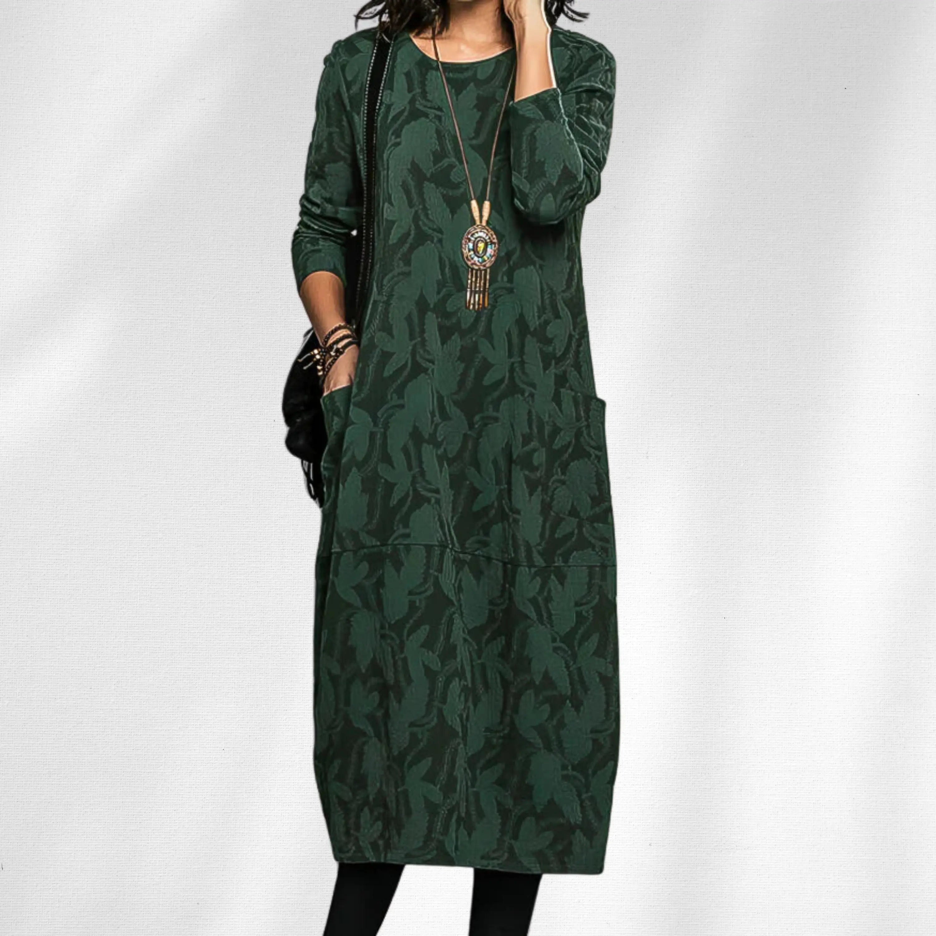 Rinalvo Elegant Crewneck Winter Dress
