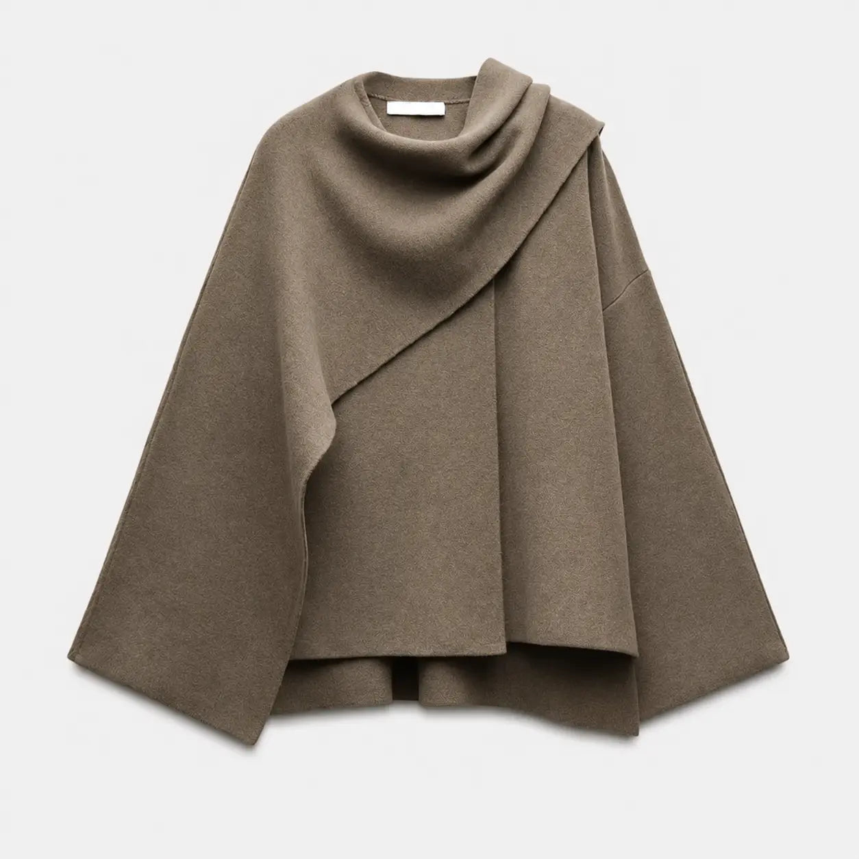 Rinalvo™ | Cape Mantel Rinalvo™
